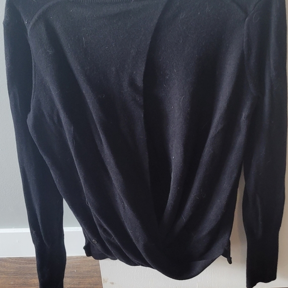 Lululemon sweater open back - Picture 2 of 3